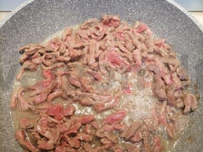 Daržovių salotas su jautiena ir funchoza Žingsnis 4