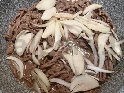 Daržovių salotas su jautiena ir funchoza Žingsnis 5