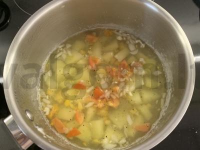 Kukurūzų ir bulvių sriuba Žingsnis 6