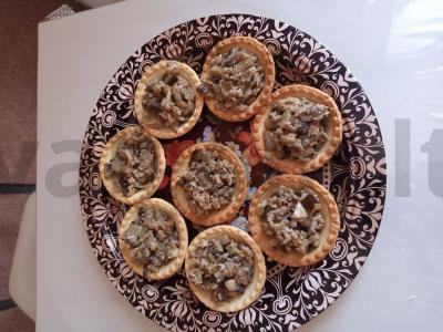 Krepšeliai su faršu ir sūriu šventiniam stalui Žingsnis 7