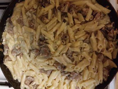 Makaronai su vištienos skrandžiais grietinėje Žingsnis 5