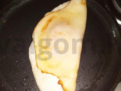 Skanus ryžių blynas su sūriu ir pomidoru Žingsnis 6