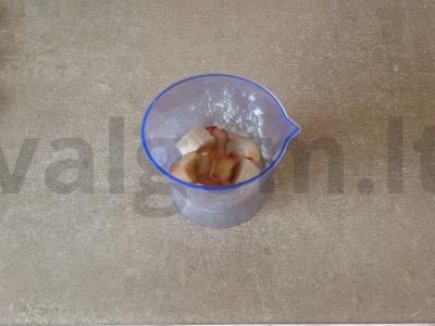 Kremiškas varškės desertas su vaisiais Žingsnis 4