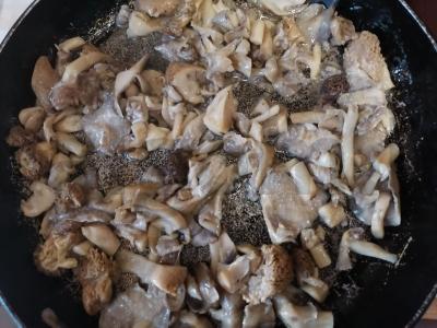 Kepta bulvė su grybais Žingsnis 2