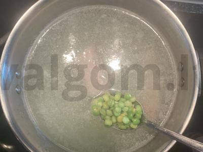 Žirnių sriuba su šonkauliais Žingsnis 4