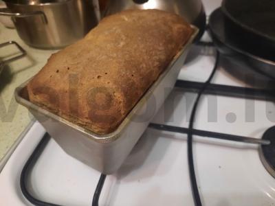 Ruginė-kvietinė duona ant rauginto tešlos Žingsnis 12