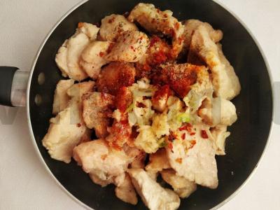 Keptas kalakutų filė su persimonų piurė Žingsnis 1