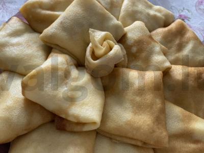 Įdarytos blynai pagrindine nuotrauka