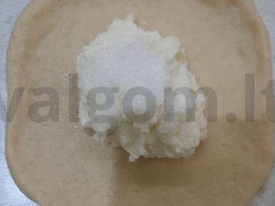 Varškės bandelės iš picos tešlos Žingsnis 3