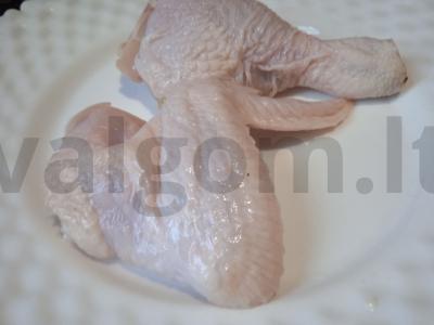 Vištiena prieskoniuose, kepta su karibų daržovių mišiniu Žingsnis 1