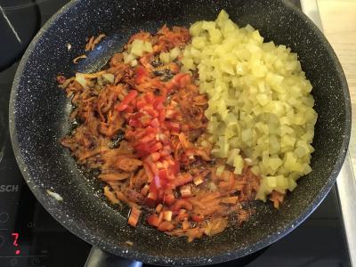 Marinuotų agurkų sriuba „Kaimo“ Žingsnis 2