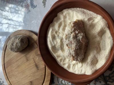 Vegetariškos kotletai iš avižų sėlenų, morkų ir svogūnų Žingsnis 9