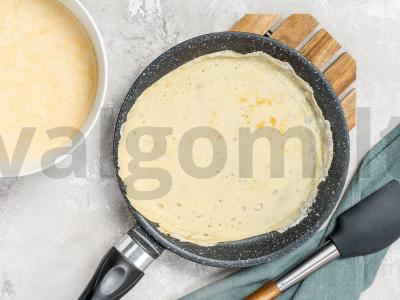 Vegetariški blynai su bananais Žingsnis 3