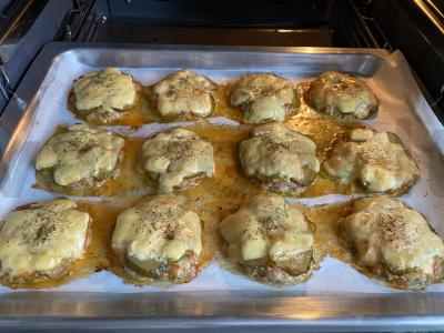 Kotelės-burgeriai orkaitėje pagrindine nuotrauka