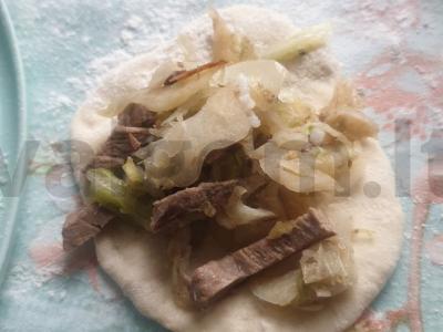 Kibinai su kopūstais ir mėsa kaip vaikystėje Žingsnis 2