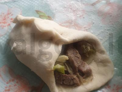 Kibinai su kopūstais ir mėsa kaip vaikystėje Žingsnis 3