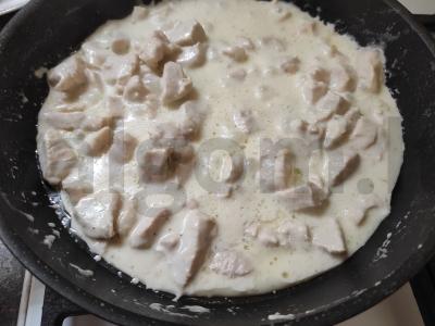 Vištienos filė grietinėje su česnaku Žingsnis 4