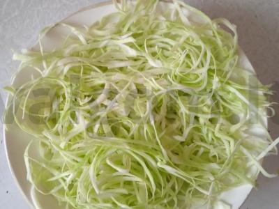 Salotas „Šluota“ su džiovintais abrikosais Žingsnis 1