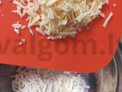 Sūrio ir žolelių samsa Žingsnis 3