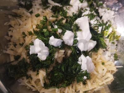 Sūrio ir žolelių samsa Žingsnis 5