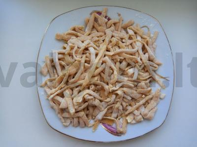 Namų kiaušinių makaronai pagrindine nuotrauka