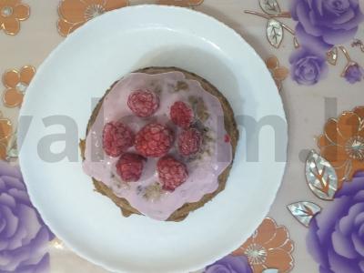 Kavos-bananų keksiukas mikrobangų krosnelėje pagrindine nuotrauka