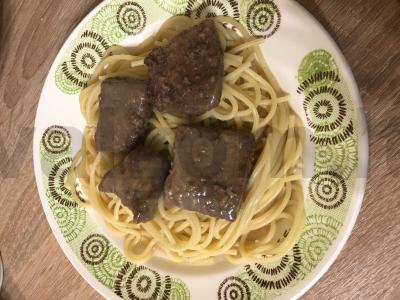 Kepta jautienos kepenėlė pagrindine nuotrauka