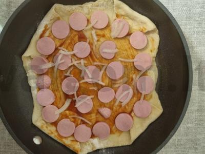 Studentų pica ant keptuvės Žingsnis 6