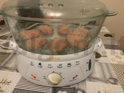 Vaikiški kotletai garuose Žingsnis 3