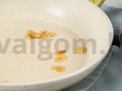 Makaronai su pesto padažu Žingsnis 7