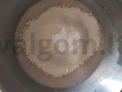 Baltymų purūs keksiukai su uogomis Žingsnis 6