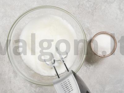 Kopūstinis japoniškas sūrio pyragas Žingsnis 1