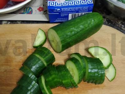 Graikiškas salotas su alyvuogėmis ir čili pipirais Žingsnis 2