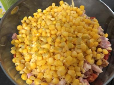 Patingė pica su kiaulienos krūtine Žingsnis 5