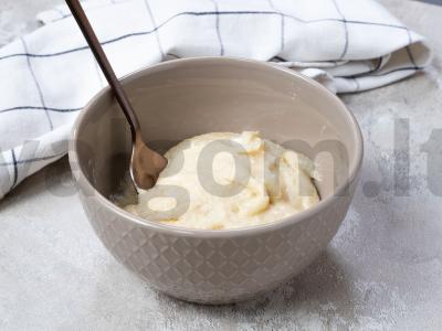 Vegetariški sausainiai „Riešutai“ Žingsnis 1