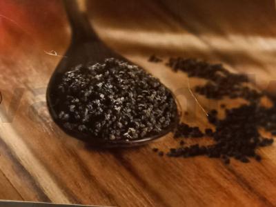 Kenijos arbata su citrina, uogomis ir mėta Žingsnis 1