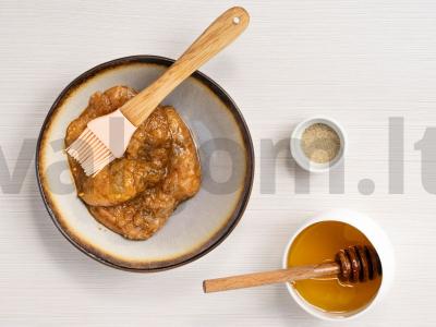 Kalakutienos filė su airišku viskiu Žingsnis 1