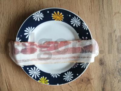 Bakonų ir cukinijų ritinėliai Žingsnis 4