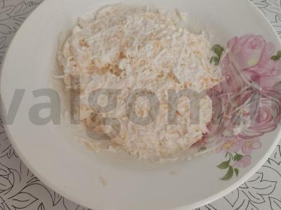 Pomidorų užkandis su sūriu ir česnaku Žingsnis 2