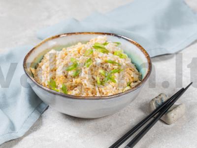 Česnakinis ryžiai pagrindine nuotrauka