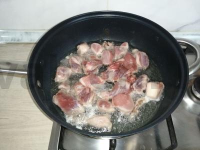 Kiaulienos plovas „Skanus“ Žingsnis 1