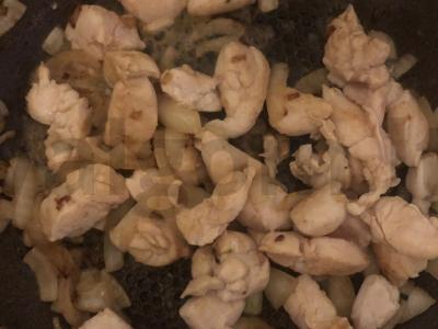 Vištiena su pupelėmis grietinėje Žingsnis 3