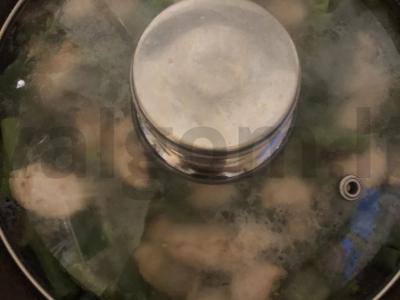 Vištiena su pupelėmis grietinėje Žingsnis 5