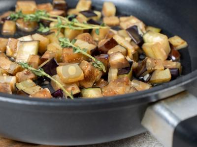 Makaronai su baklažanais Žingsnis 1