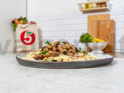 Makaronai su baklažanais pagrindine nuotrauka