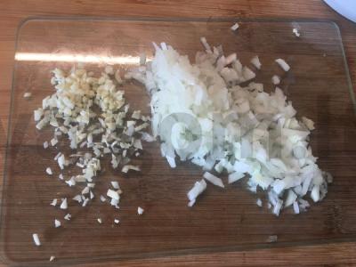 Keptos kotletai su sūriu Žingsnis 1