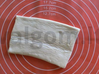 Žemės riešutų kruasanai su sirupu Žingsnis 1