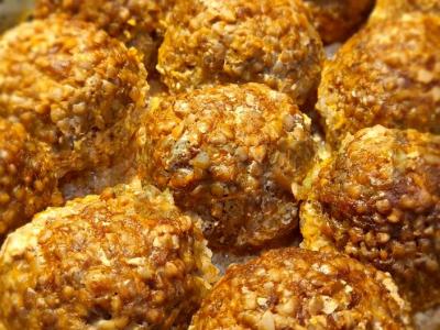 Grikių kotletai su pomidorais ir prieskoniais Žingsnis 5