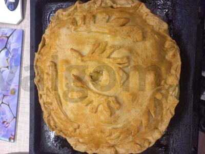 Mėsos pyragas su bulvėmis ruginių miltų pagrindine nuotrauka