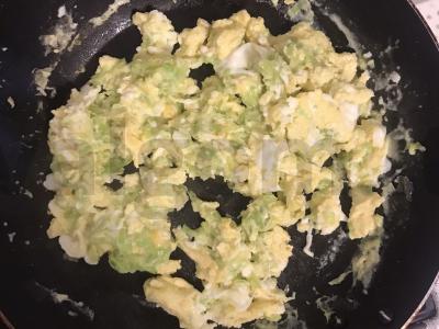 Kiaušinienė su cukinija ir daržovėmis Žingsnis 4